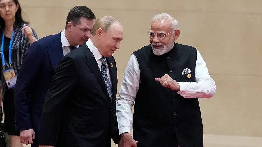 普京在见过特朗普派来的特使威特科夫后丢下一句话，这句话也预示着，在2025年之前