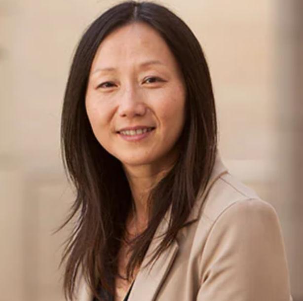 鲍哲南 ，南京大学化学传奇天才，贝尔实验室杰出研究员，美国斯坦福大学历史首位华人