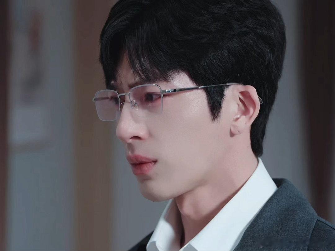 婚我来离井柏然你别哭了 井柏然这段表演值得反复品。不是大哭大闹，是克制着情绪、忍