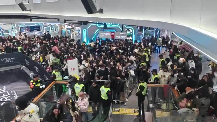 田栩宁宁波痛楼田栩宁宁波的人气 田栩宁宁波的人气有，田栩宁宁波痛楼，谁懂这个阿栩