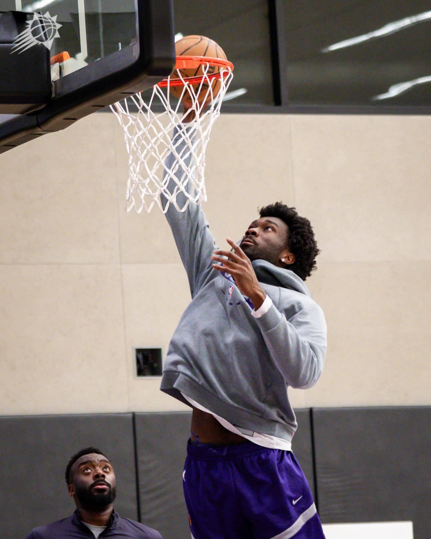 𝐏𝐨𝐬𝐭 𝐒𝐞𝐚𝐬𝐨𝐧 𝐁𝐚𝐬𝐤𝐞𝐭𝐛𝐚𝐥