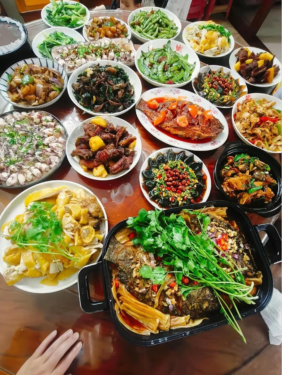 这桌菜在你们那里是什么招待标准？