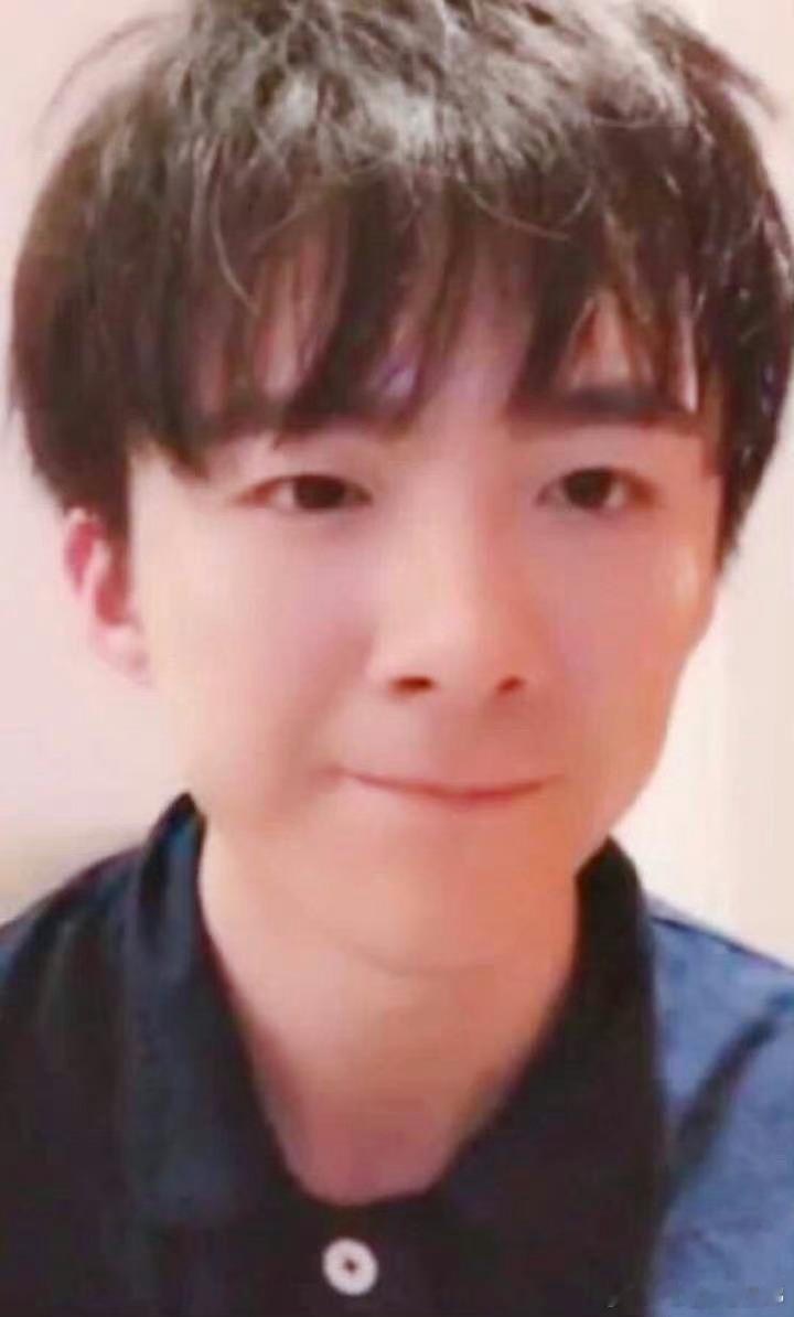 “滴滴滴——系统检测到有萌物入侵，危险系数过高，可能引起「被萌晕」等不良反应，请