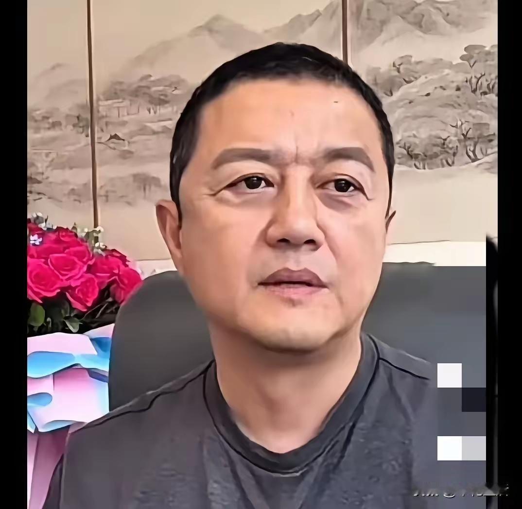 都说相由心生！54岁李亚鹏的脸，藏着最清醒的活法
 
都说相由心生真不是瞎扯，