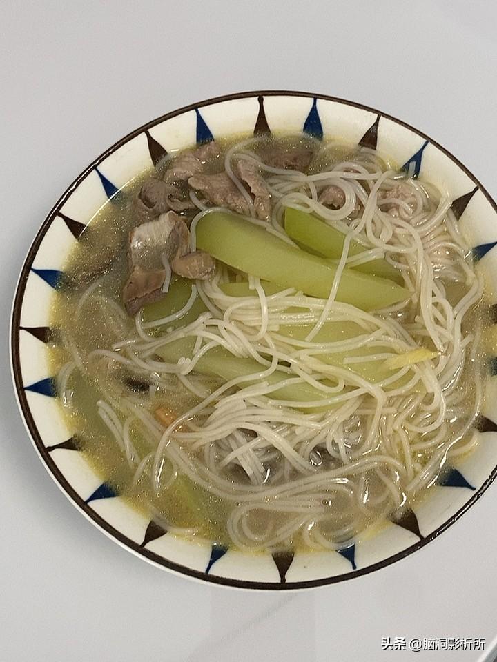 西游记里面的唐僧到底有没有动情?一口二吕三为品，求下联 西游记唐僧语录 唐僧大乘