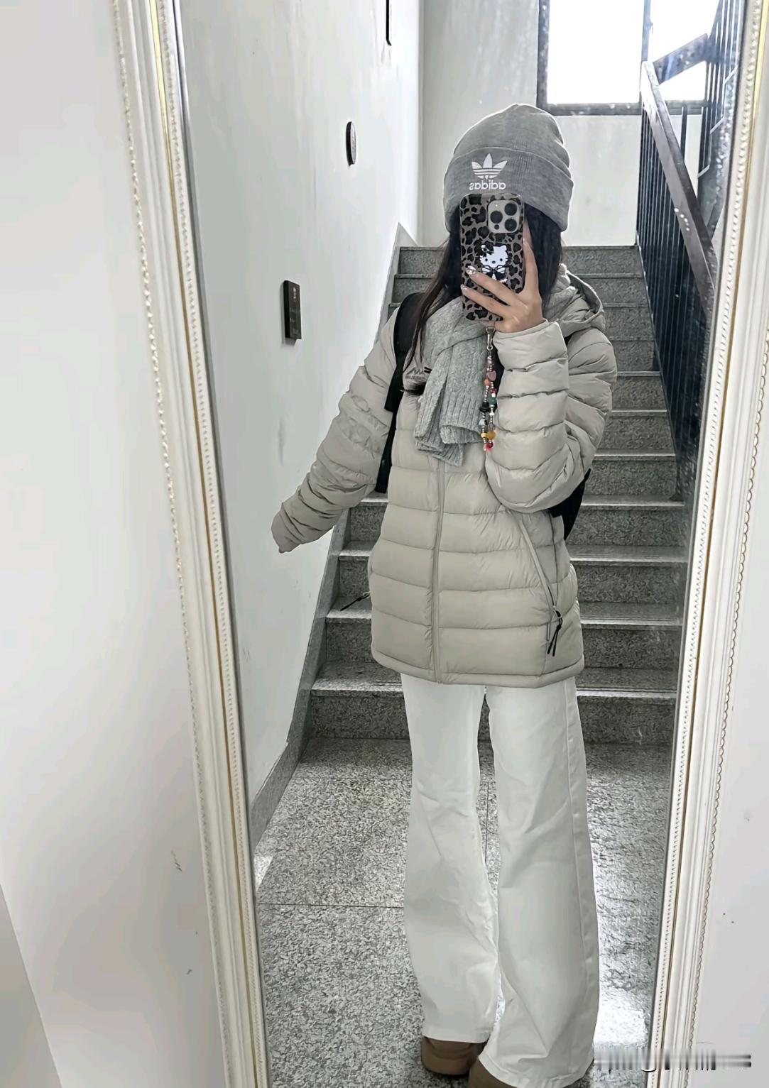 时间见证了太多的拥有和失去 我也常劝慰自己人有千面心有千变