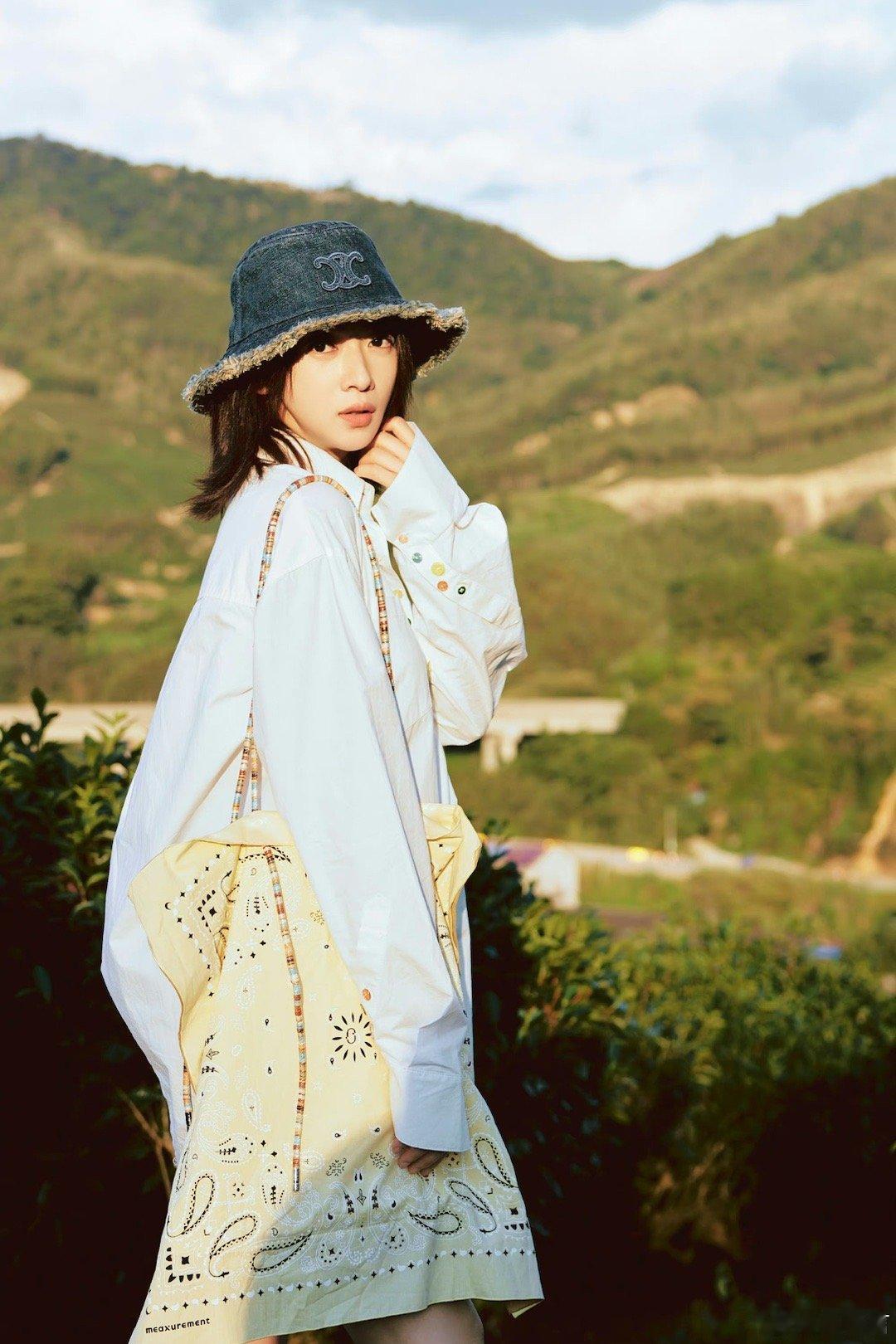 #谁给吴谨言做的妆造#谁懂好喜欢吴谨言的颜，无论是古砖还是现代装都好美！！每一次