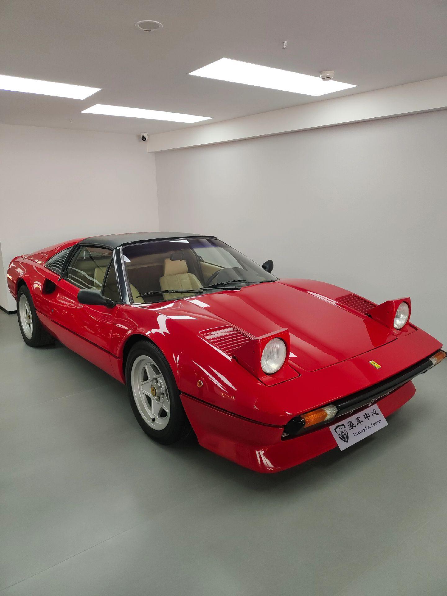 一台沉睡的老猛兽