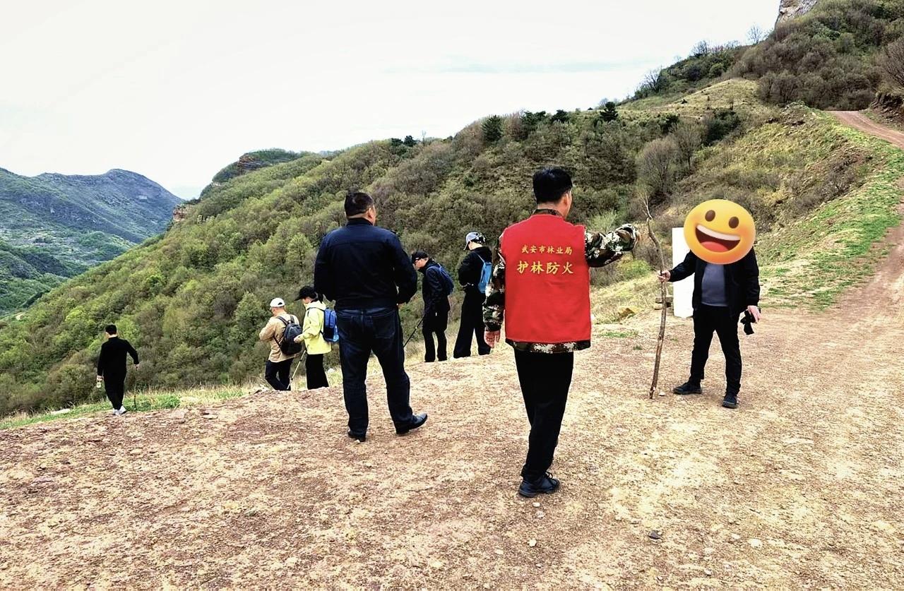 武安人注意！青崖寨严查！违规进山直接立案，千万别大意！
 最近武安气温回升，大风
