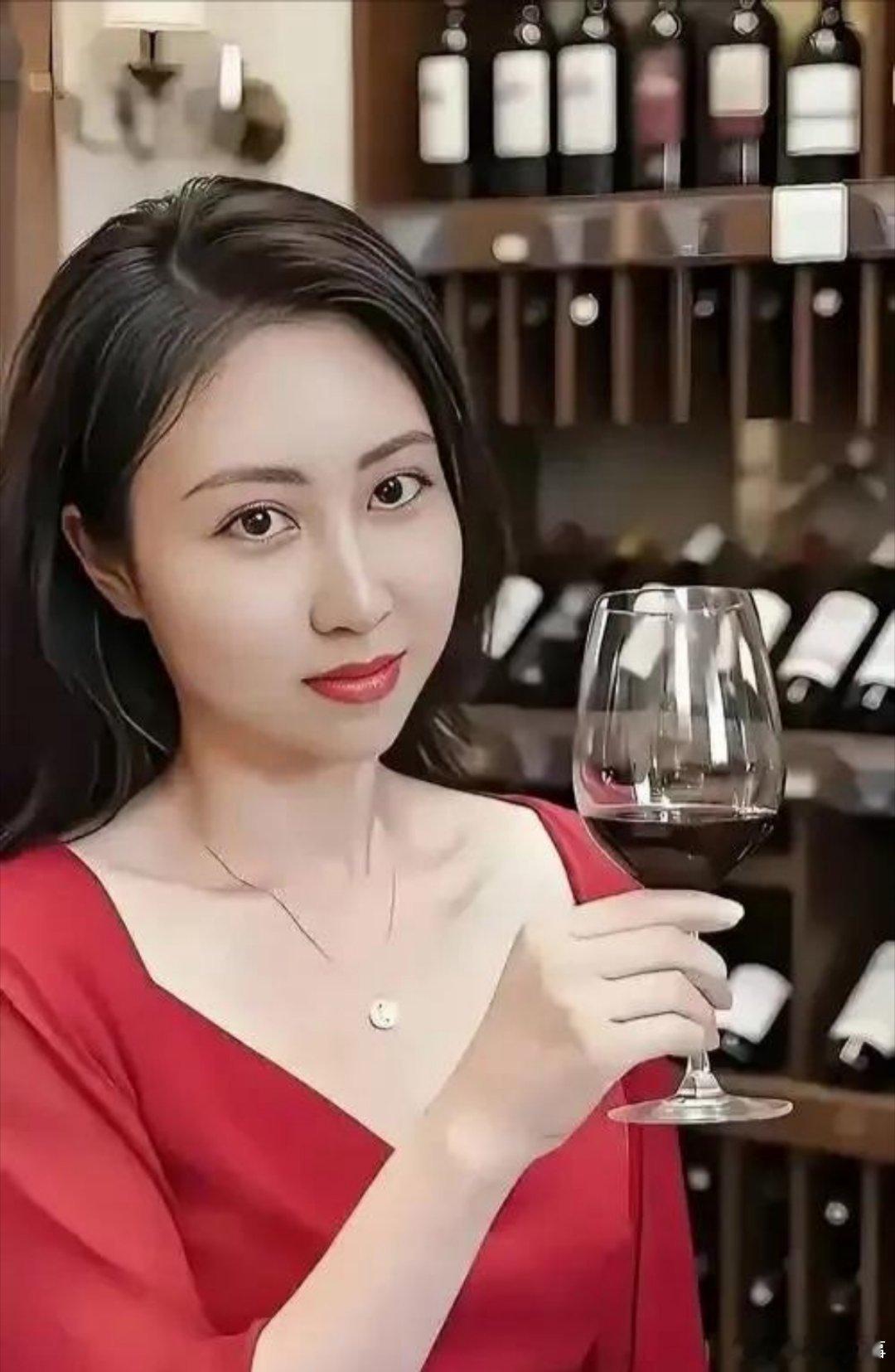 太漂亮了！这恐怕是这几天最重磅的新闻，贾平凹之女、西北大学原副教授贾浅浅学术论文