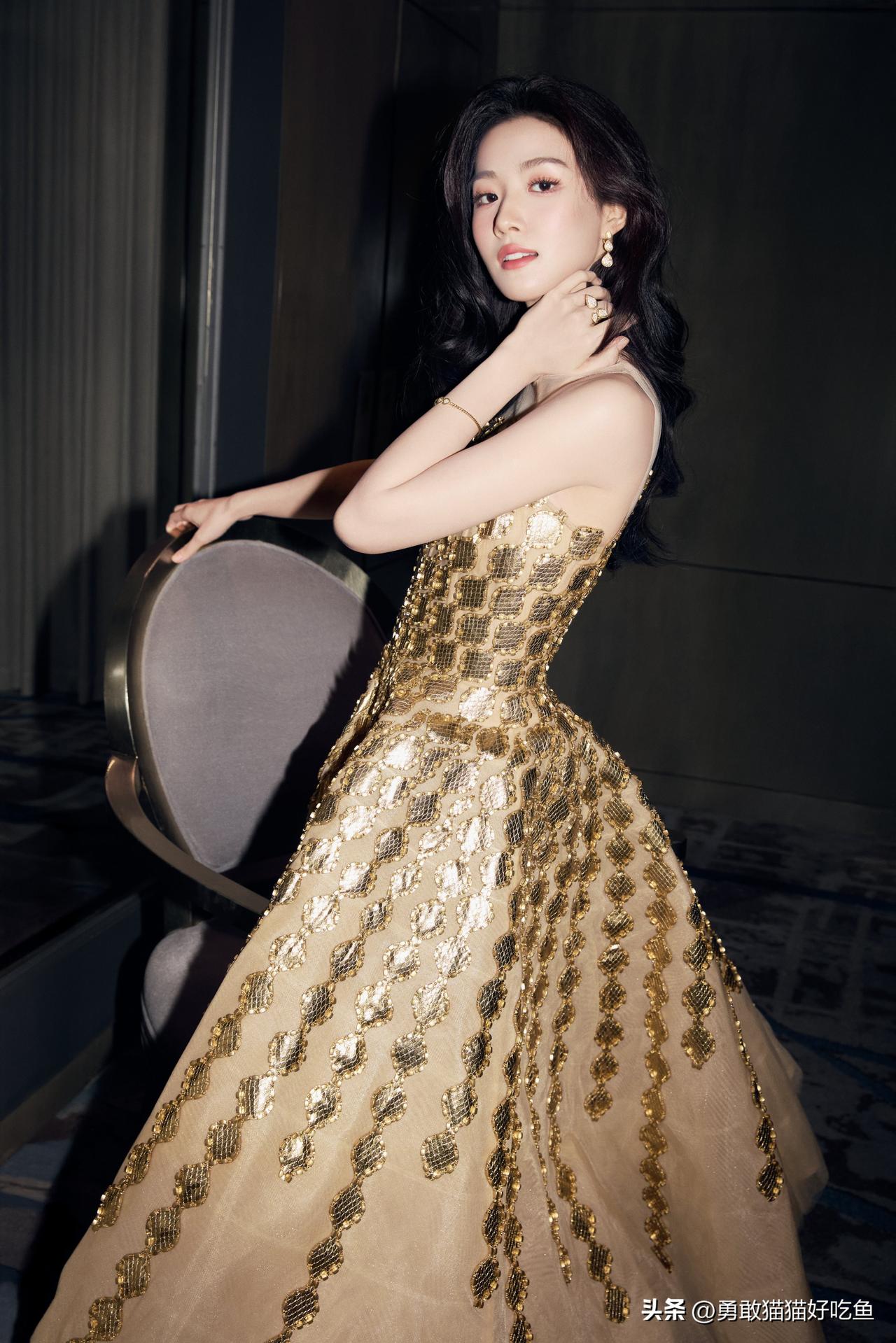 卢昱晓分享图片