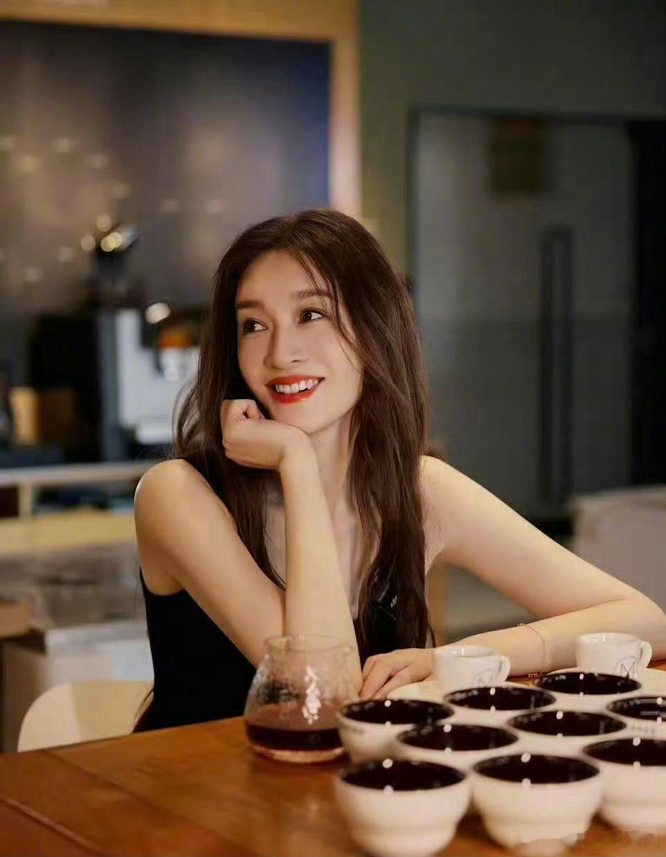 睡醒全忘？姐的脑子主打一个节能环保。李小冉背词3小时睡醒全忘了乘风2026