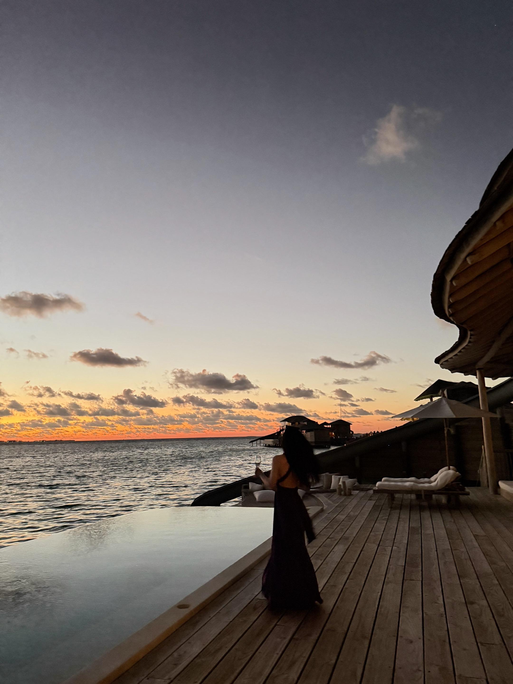 我从来不指望吸引别人 我觉得这样很浅薄  我得吸引我自己 让我对自己有...