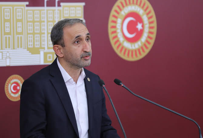 🇹🇷❗执政联盟内的库尔德伊斯兰主义政党 自由事业党 也对新修定的《媒体与言论