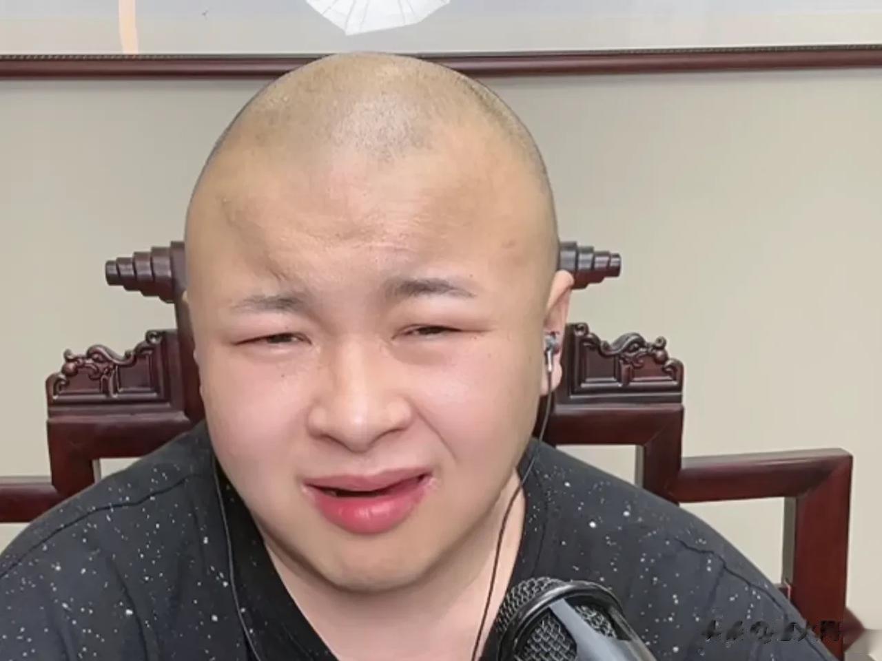 老狗伤心喊话：我儿子他想一想，他爸这个钱是怎么低三下四要我要饭要的，如果你不想象