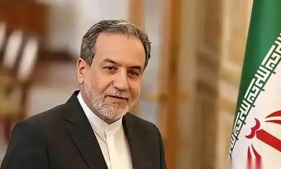 说实话，伊朗这次同意停火，不是什么高明的外交策略，更不是什么"以退为进"的谈判手