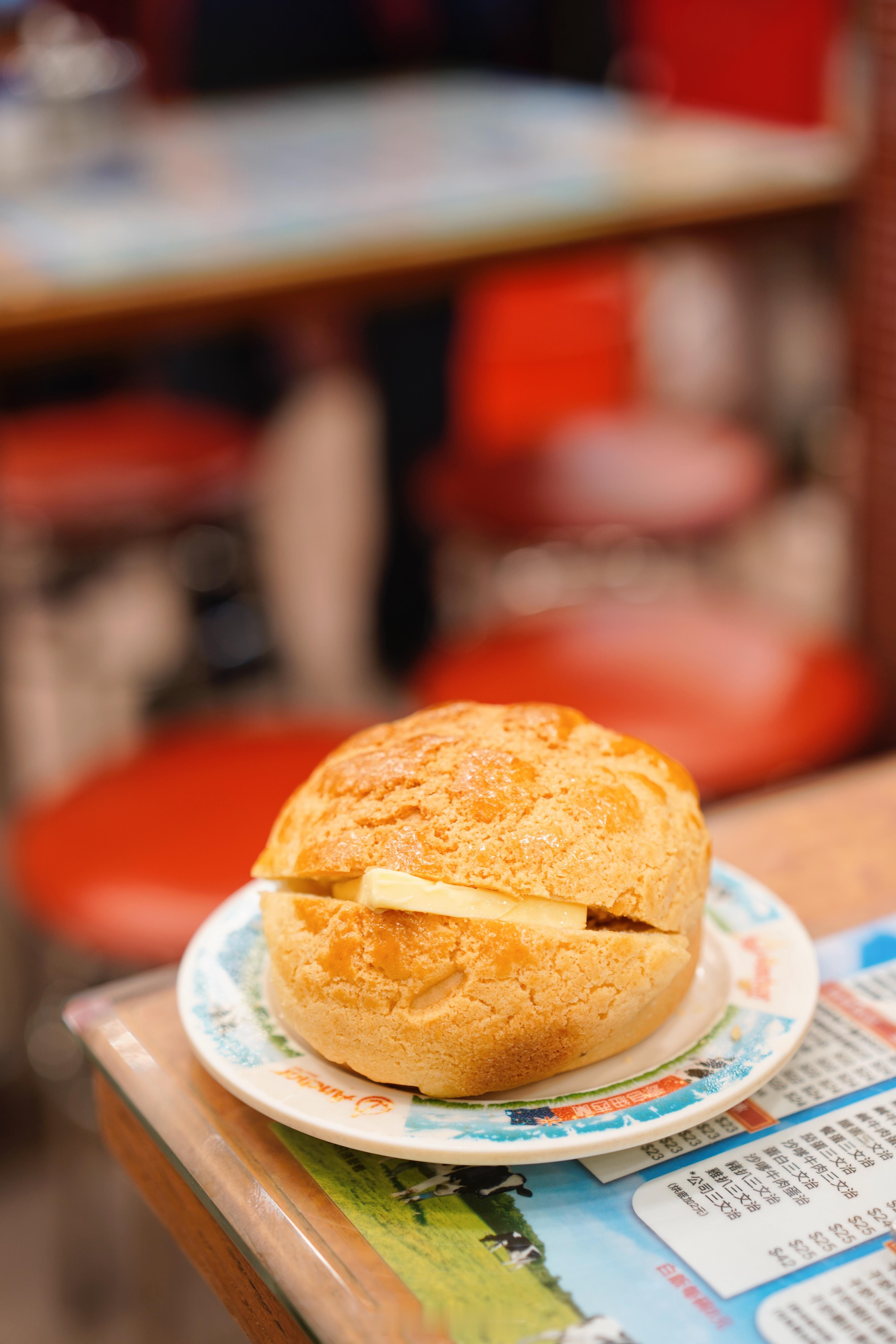 香港 | 金华冰厅炎热的夏天在街上暴走之后走进凉爽的茶餐厅再来上一杯冻奶茶和冻咖