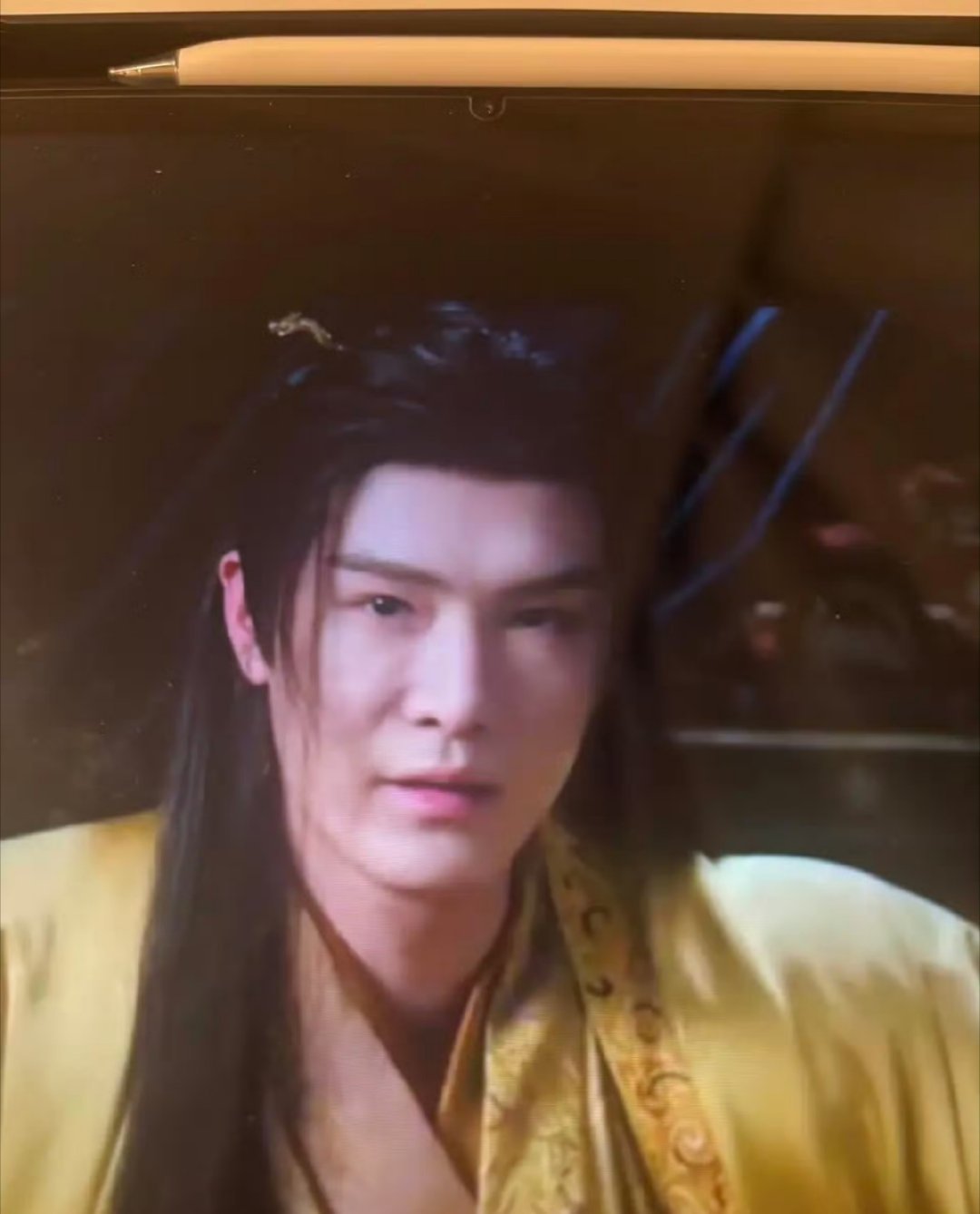 Ong ，这居然是盛一伦 