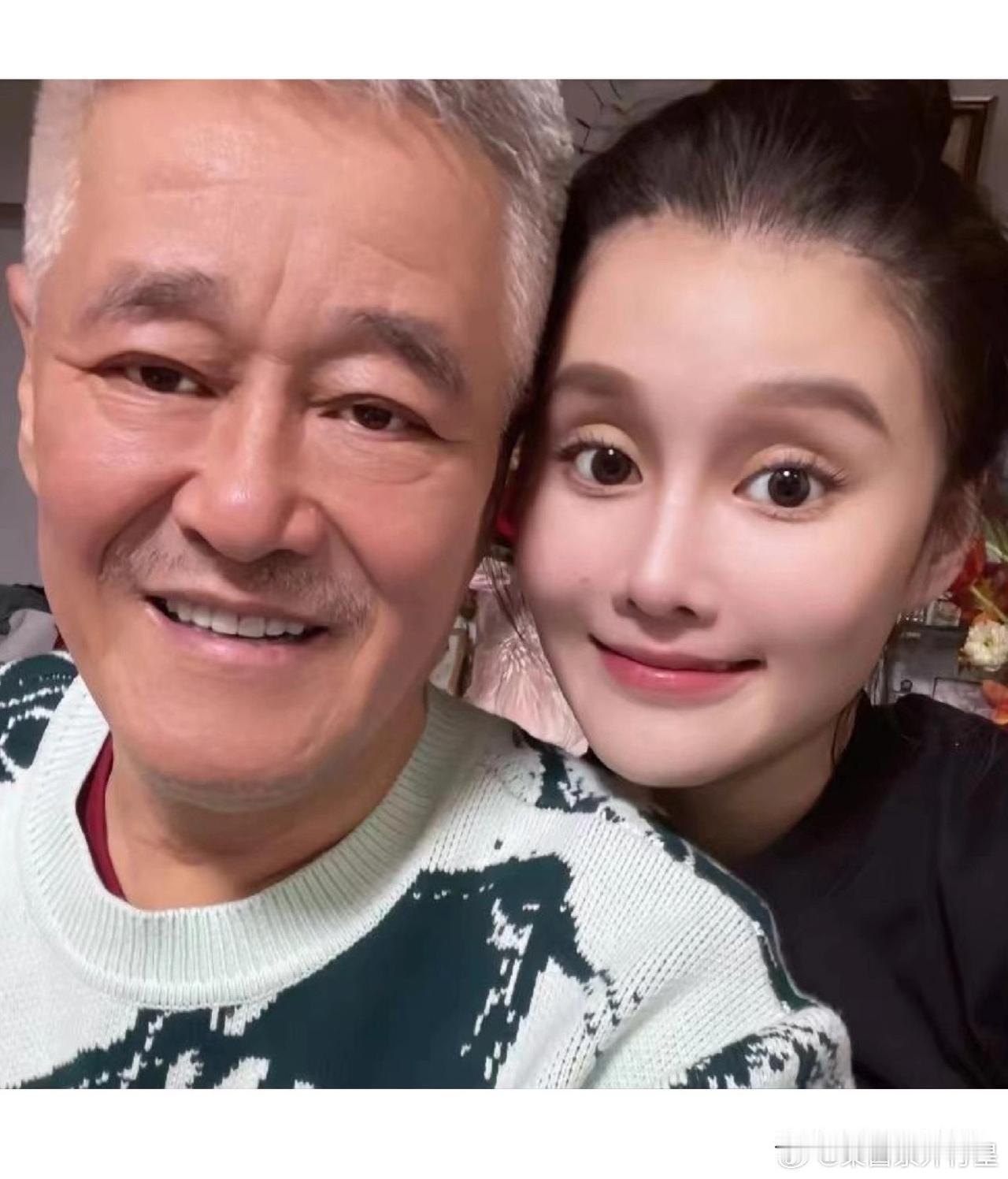 68岁赵本山的28岁女儿球球（赵珈萱)真的太幸福了，赵本山太疼她了，告诉她如果婚