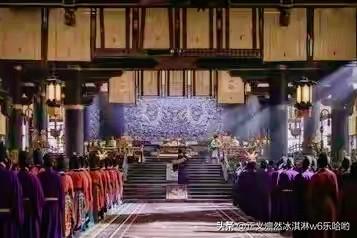 《太平年》的服化道水平绝对是国产历史剧的“天花板”。剧组耗时多年打造8000余套