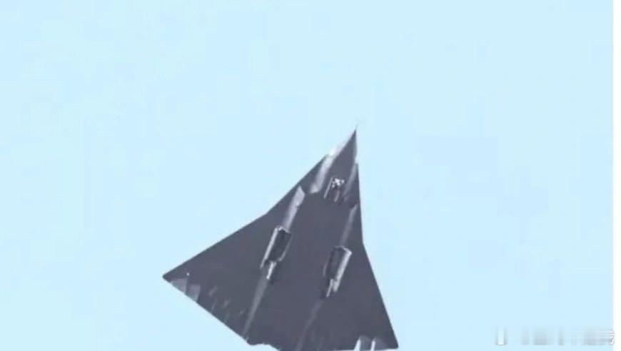 意欲何为？五角大楼2025年中国军力报告刻意低估我国六代机发展进度  来自