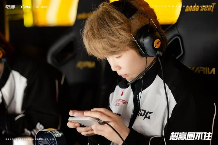 JDG苏楠赛季淘汰破百 破百只是新起点苏楠稳得住阵脚也冲得进敌阵，智勇双全所向披