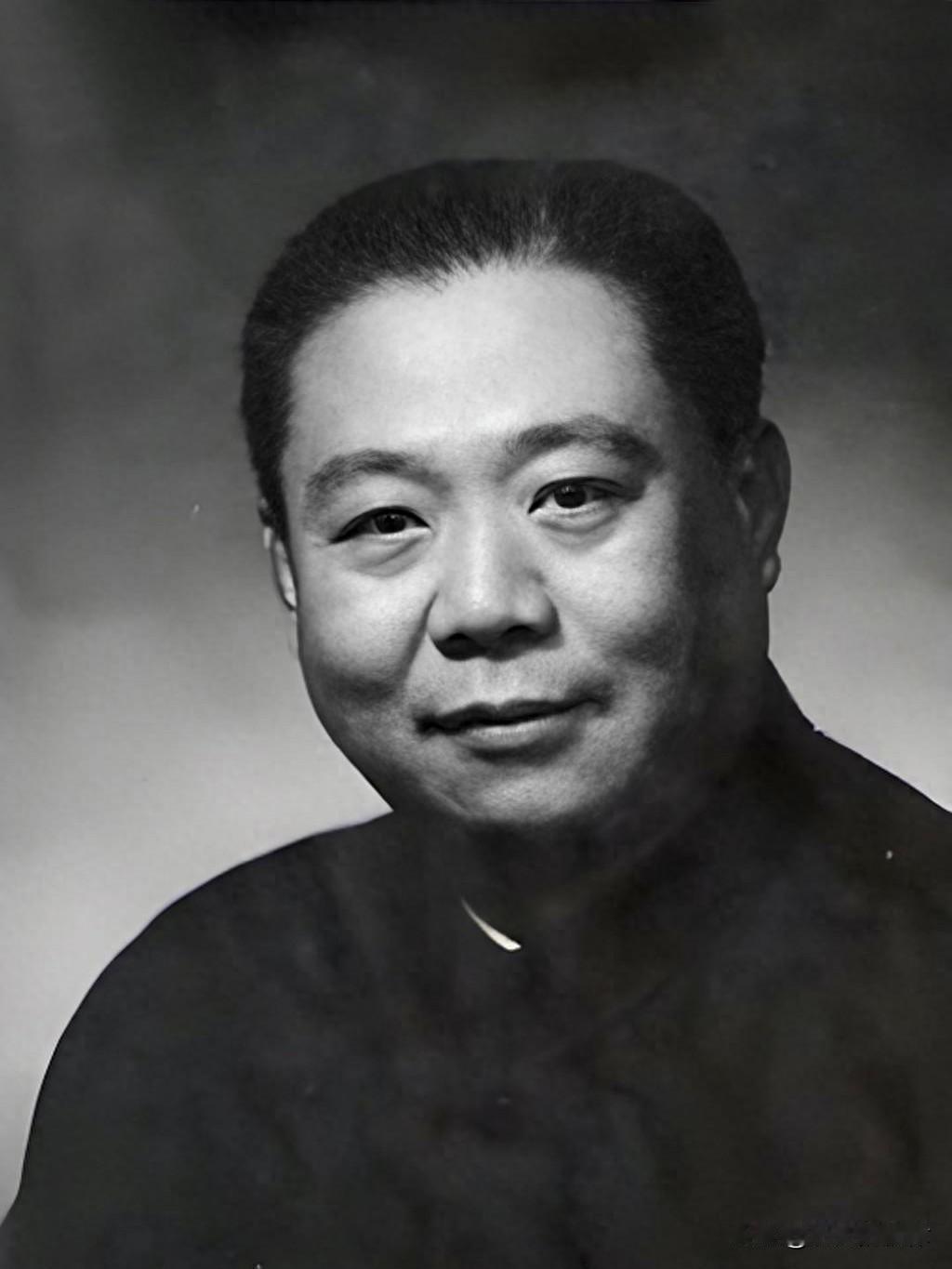 1970年导演顾而已之死：妻子举报后悬梁自缢，展柜里的裤腰带与分镜脚本
 
19