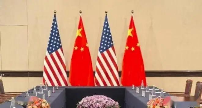 中国为什么不肯再给美国经济托底？说白了：今天救美国，明天吃亏的可能就是中国。过去