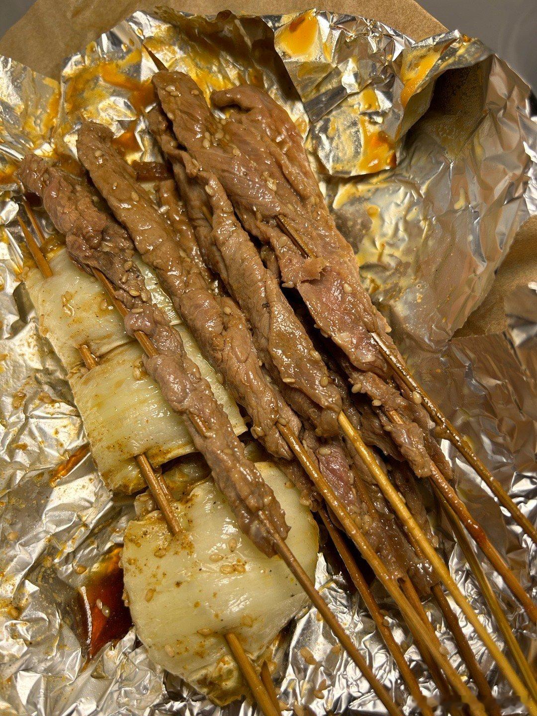 点外卖系列湿辣牛肉羊奶系列（羊奶燕麦包 羊奶叉烧挞 突然就想吃炒鱼面#美食分享#