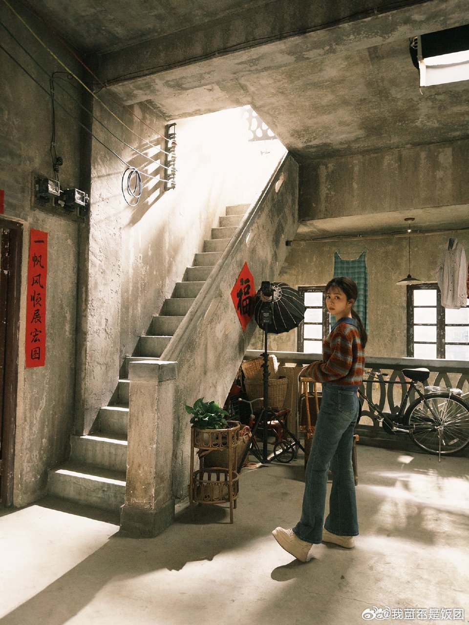 谭松韵方婉之不会的谭松韵给补上了方婉之跑调版《甜蜜蜜》也太可爱了，谭松韵一开口立