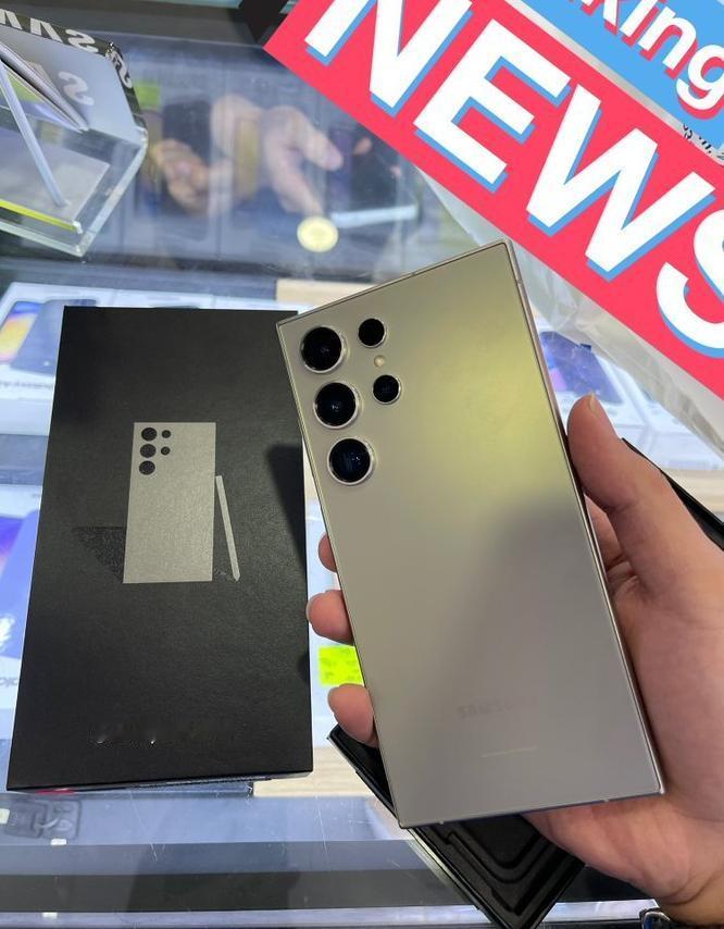 [捂脸]说句难听点的，三星这跟被人扒光了一样
S24 Ultra还没发布，人真机