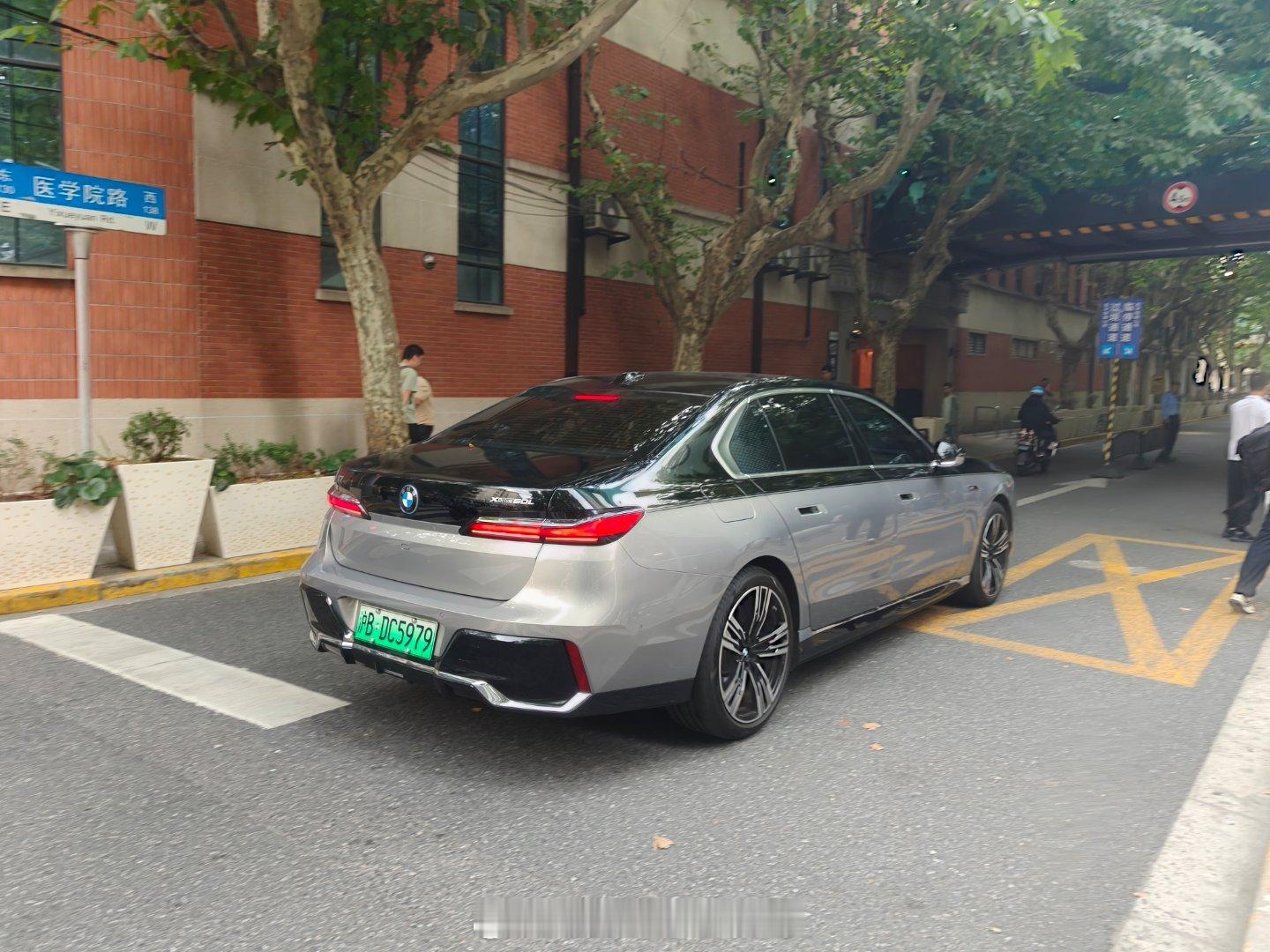 i7 M60L 除了丑 一点毛病没有 ​​​