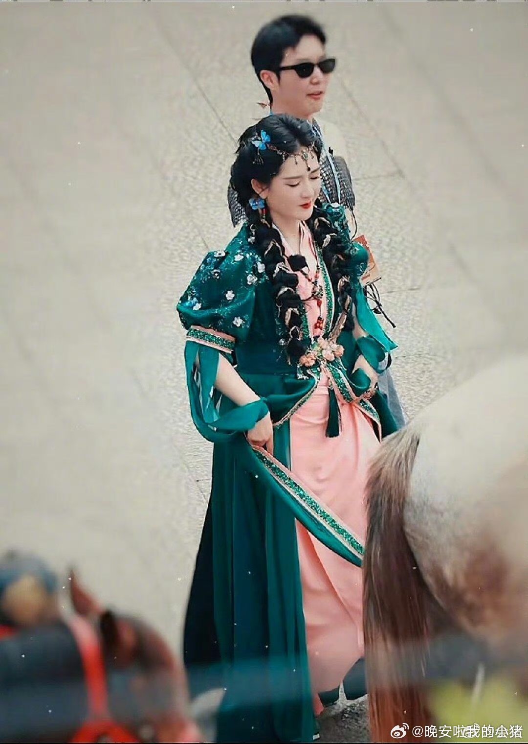 谢娜鞠婧祎地珠同款造型 ​​​