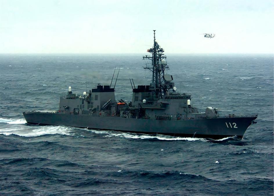 日本“高波”级驱逐舰“高波”级驱逐舰是日本海上自卫队装备的多用途驱逐舰，以反潜任