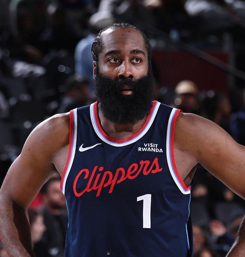 马克·斯泰因消息，哈登的名字开始频繁出现在交易市场上，快船的前景让他看不到夺冠的