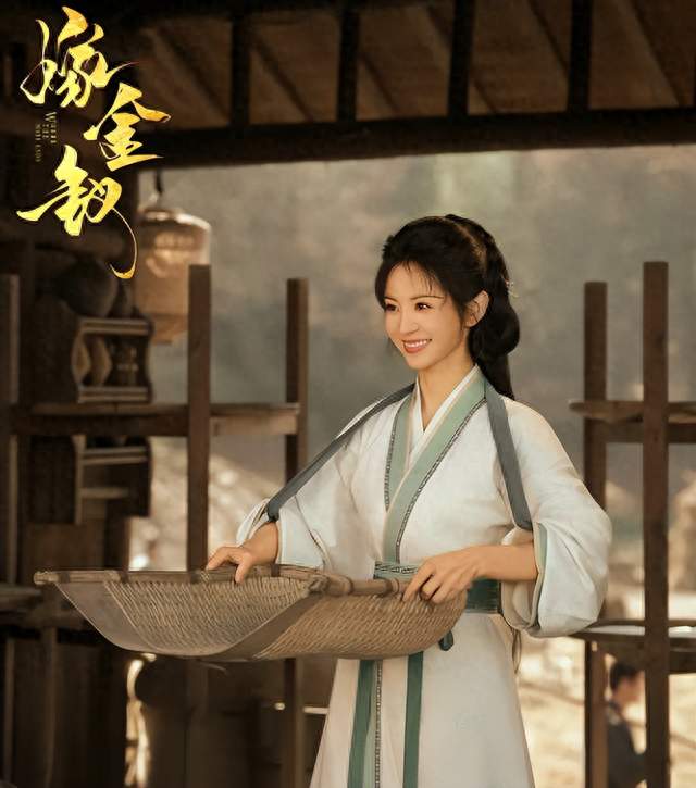 《嫁金钗》田曦薇：恶女这条赛道，她硬生生闯进去了