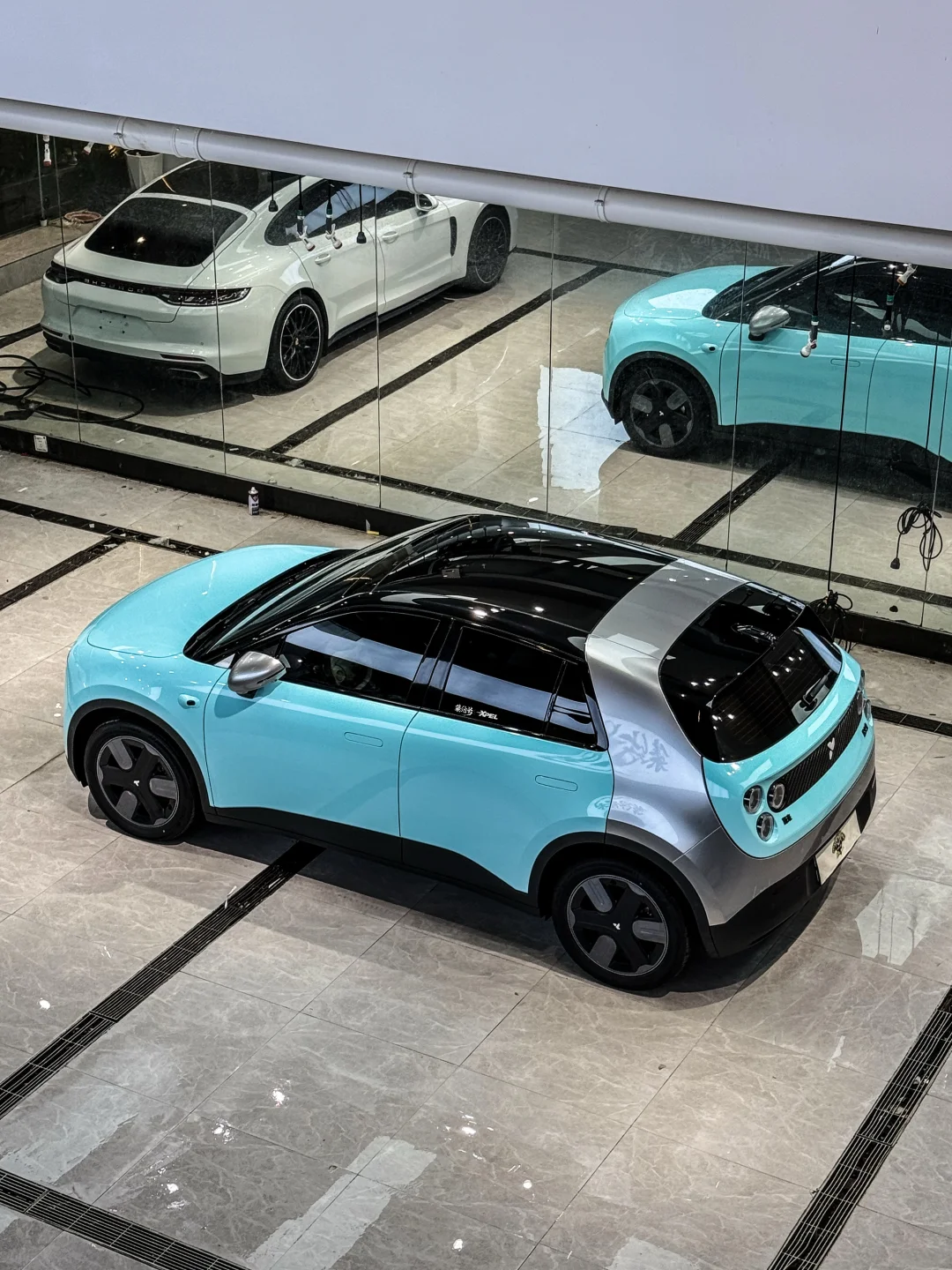 好喜欢啊，谁家的萤火虫，太可爱了叭！