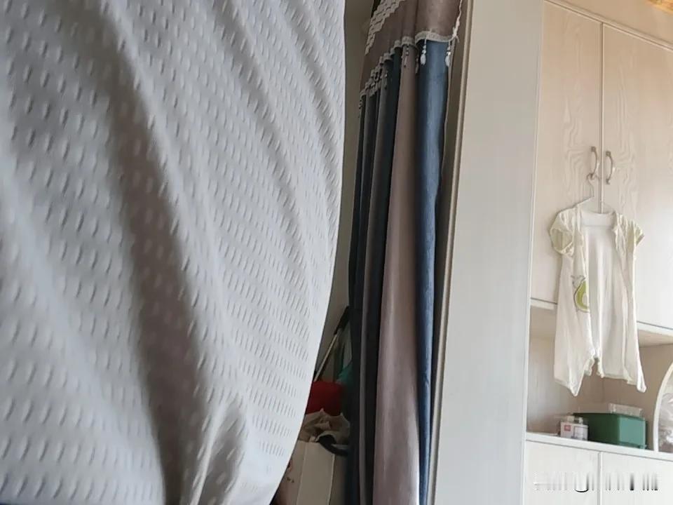 闲着也是闲着，不如加练一次高抬腿组合操，5种，每种50次，一天加练两次，非抗阻日