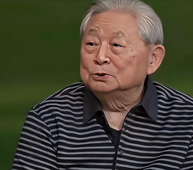 难怪樊振东至今不愿回归！国乒祖师爷说出实情，这事太欺负人了。
 
最近樊振东一直