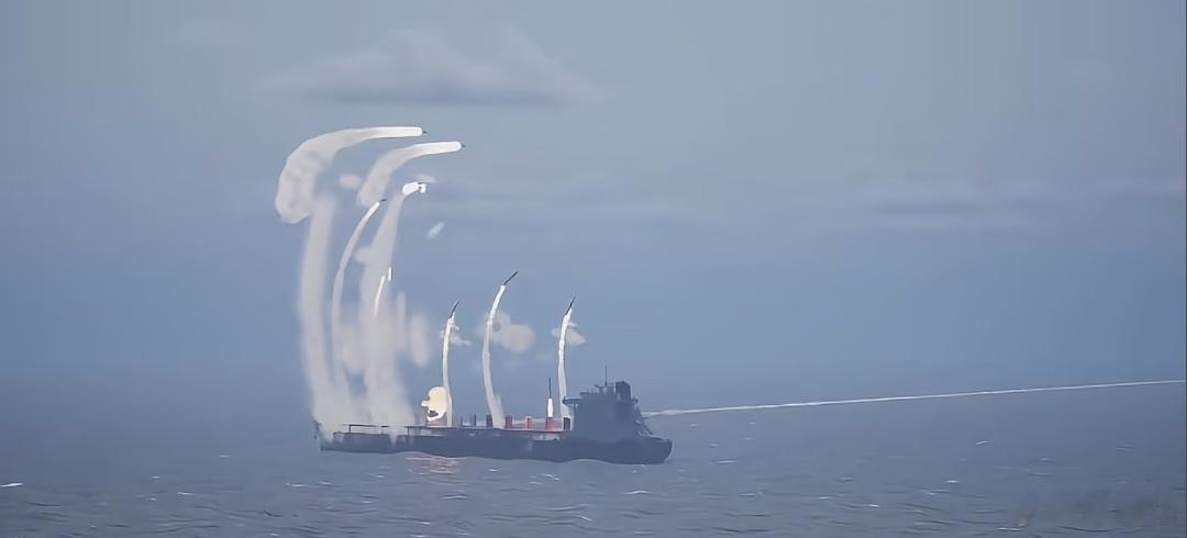 火力堪比俄亥俄级巡航导弹核潜艇的集装箱船。 