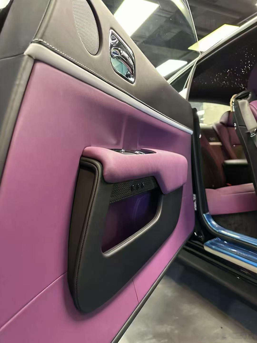 劳斯莱斯魅影BB版 特殊配色、加急求伯乐、24年1.3w公里 ​​​