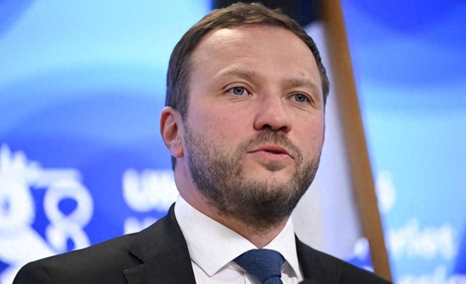 【爱沙尼亚边境风波：强硬应对俄越界行为】爱沙尼亚外交部长马尔古斯·察赫克纳称，若