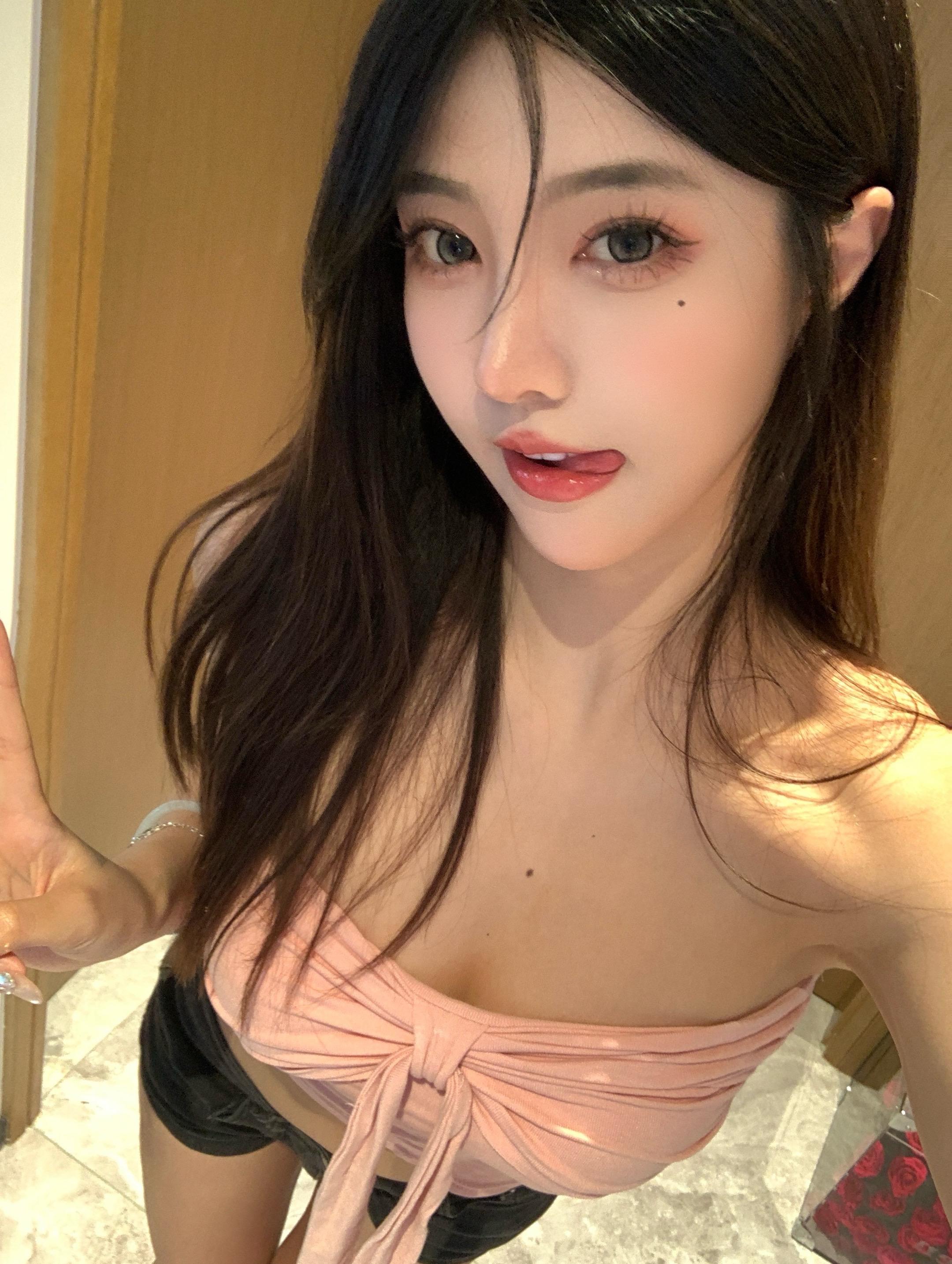 我这辈子不可能当一次舔狗 我太爱我自己了