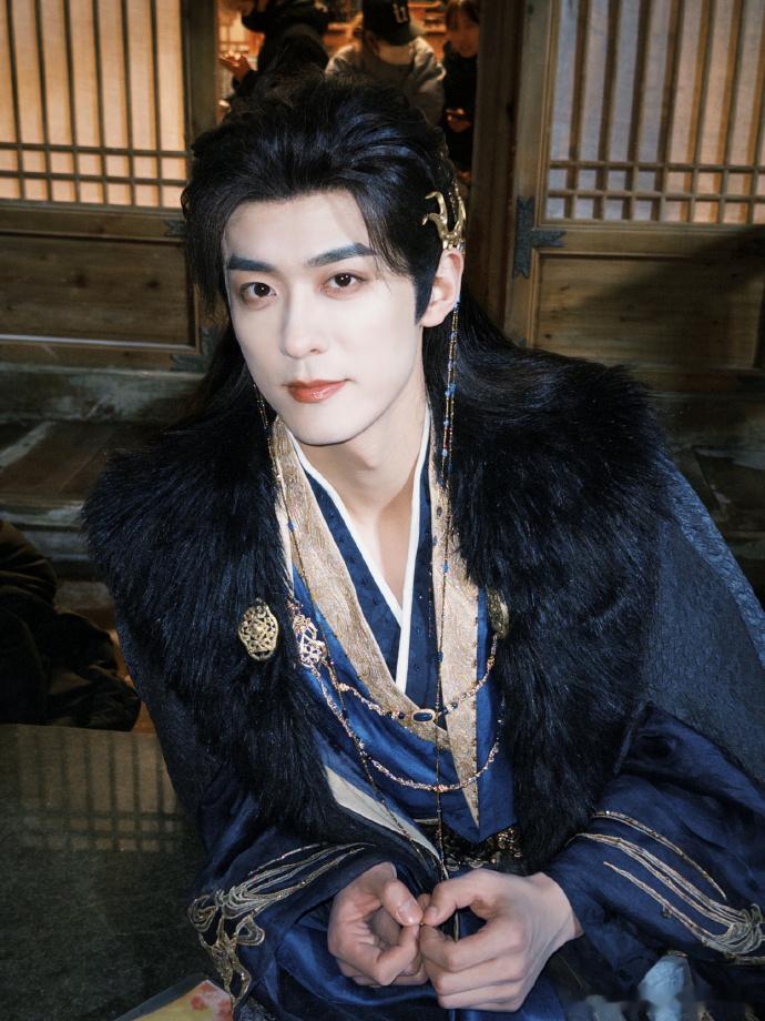 邓紫棋全力为孙晨竣新剧宣传，邓紫棋给孙晨竣新剧宣传 从角色到剧情全夸，网友：被种
