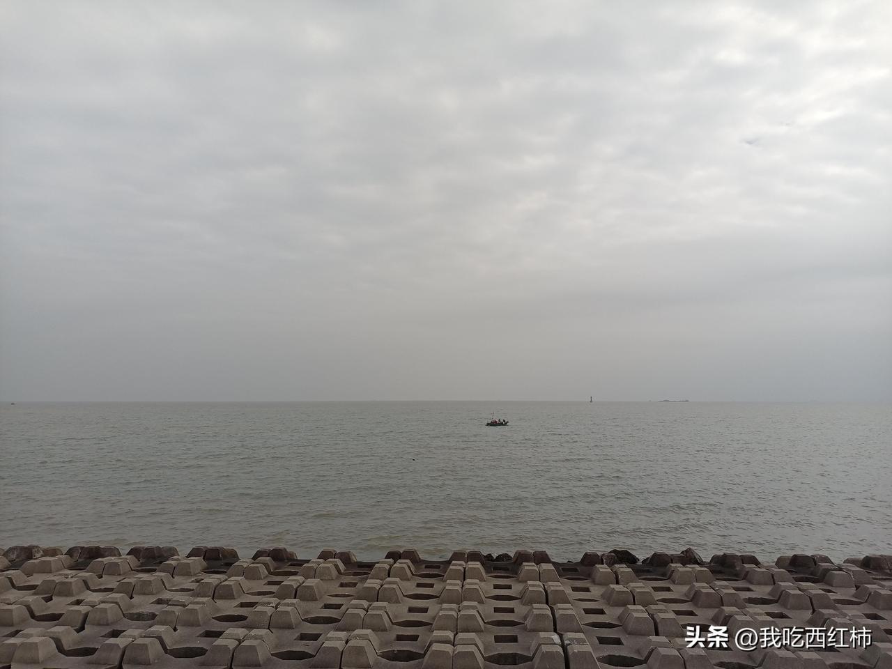 身体出现异常，一定要及时去检查
无故出现腰痛、背痛，吃饭没胃口，体重下降，夜里固