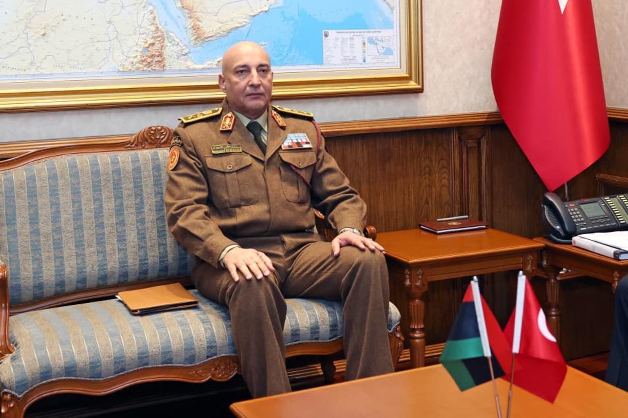 利比亚军方高层命丧土耳其

利比亚民族团结政府发表官方声明称，因总参谋长穆罕默德