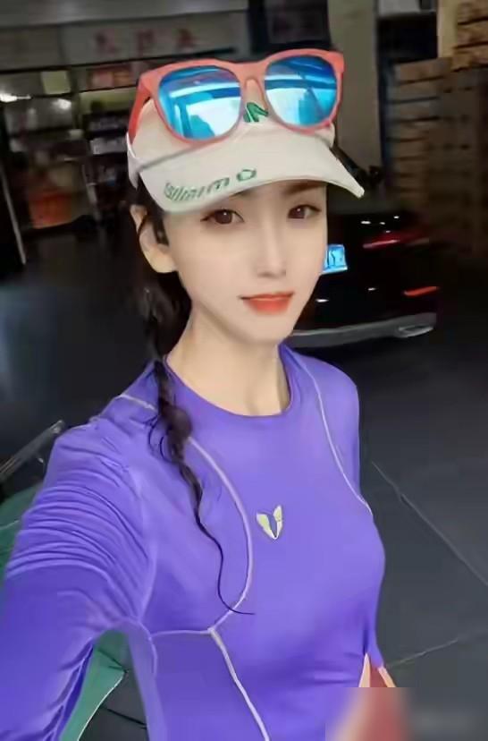 55岁跑友张素梅去世

座驾是奔驰，酷爱马拉松

我先把事说清楚：这位来自山东的