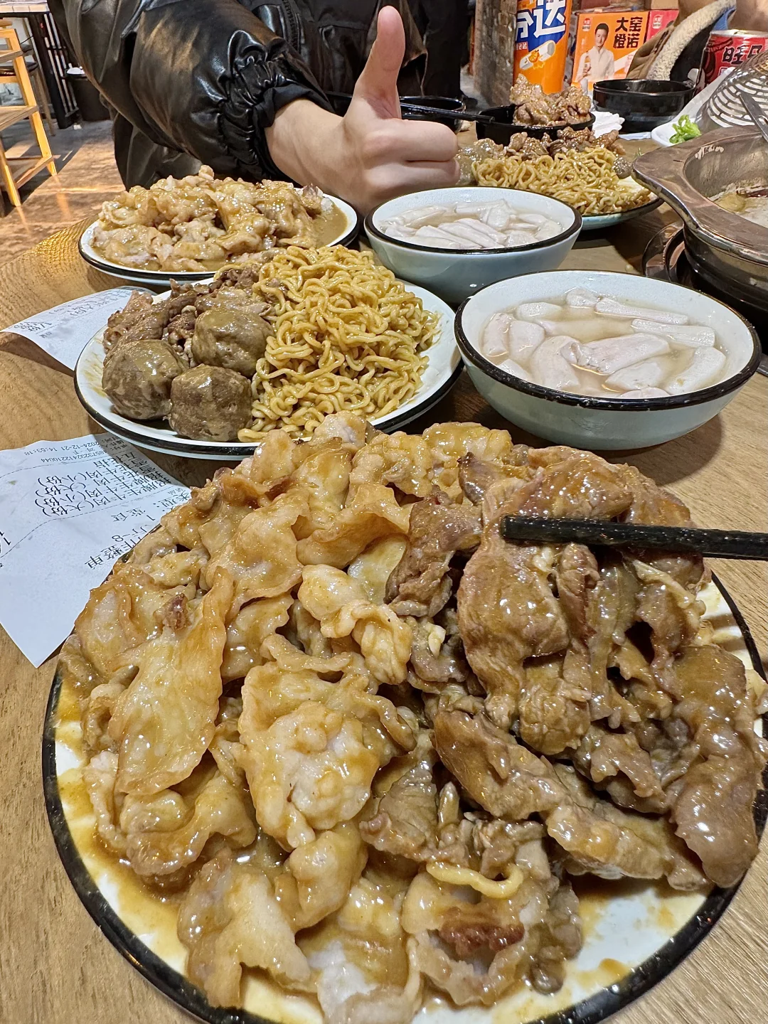 感谢何超莲 确实是杭州数一数二好吃。。。