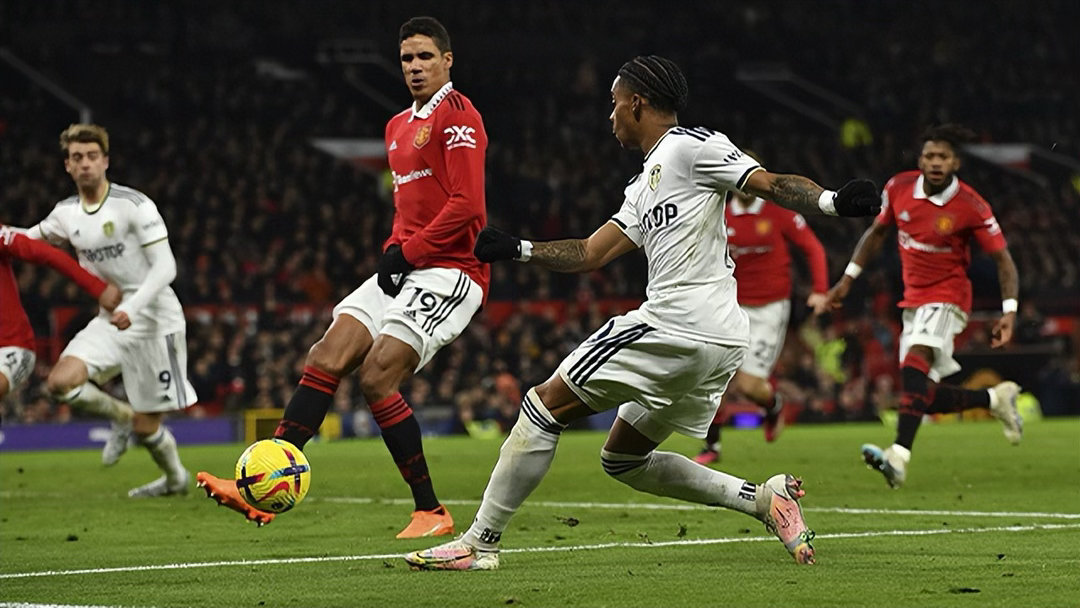 005 英超曼联 VS 利兹联方向：主胜🖊️分：2-1 2-0 进⚽️：2-3