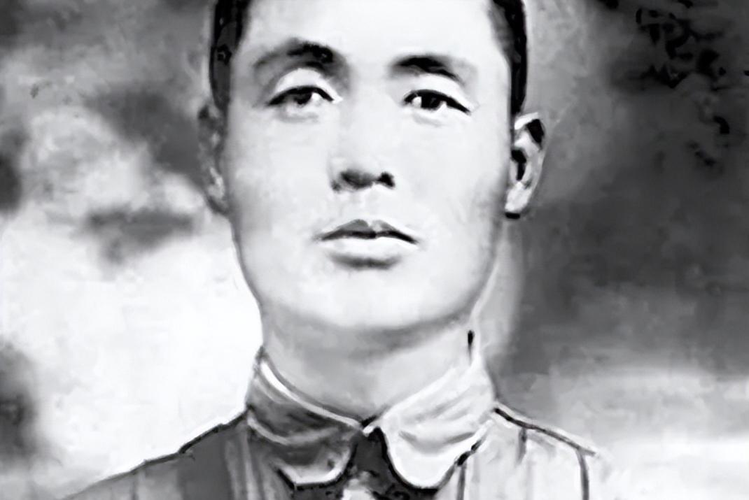 1931年，西北军出身的董振堂举行宁都起义，宣布加入红军，投身革命洪流。第二年，